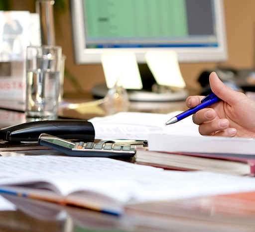 香港公司年審應(yīng)該怎么辦理？復(fù)雜嗎？