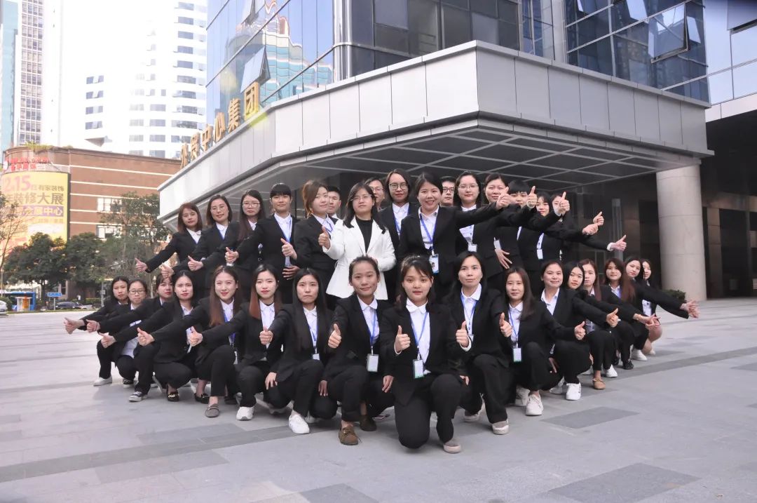 馬來西亞華僑銀行高層到訪卓信企業(yè)，帶來開戶新資訊!