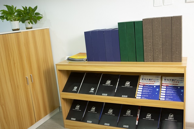 所有類型的哈薩克斯坦公司都必須進(jìn)行年審嗎